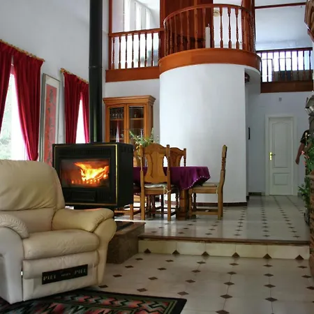 Luxurious With Private Swimming Pool In Villa