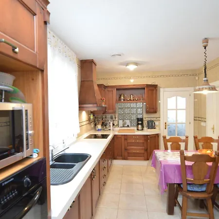 Villa Luxurious With Private Swimming Pool In *
